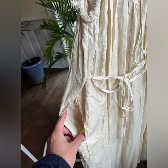 UO Wide-Legged Jumpsuit - Picture 5 of 7